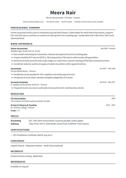 Harvard Graphite Clean CV template preview